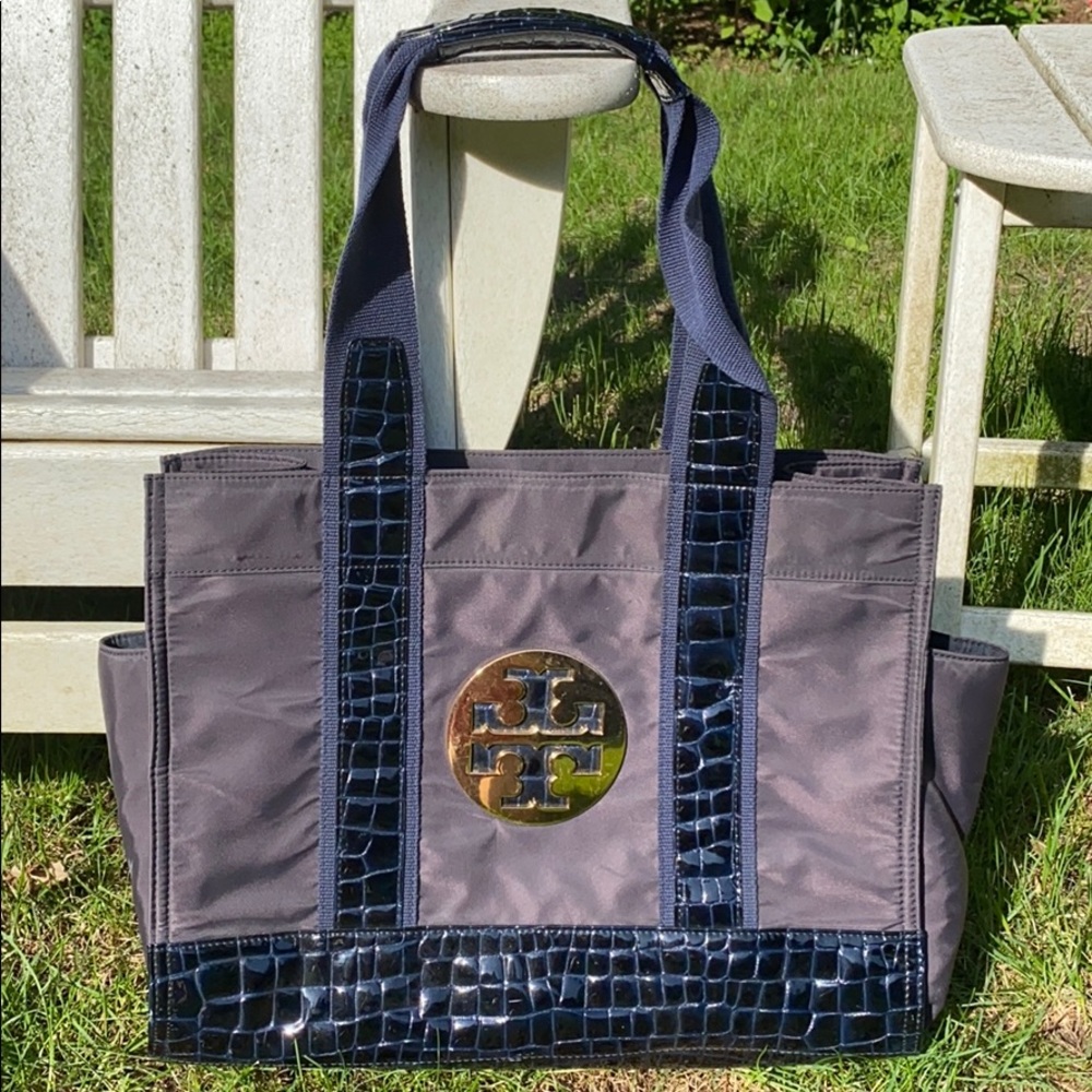 LIKE NEW! Tory Burch Navy Sport Tote